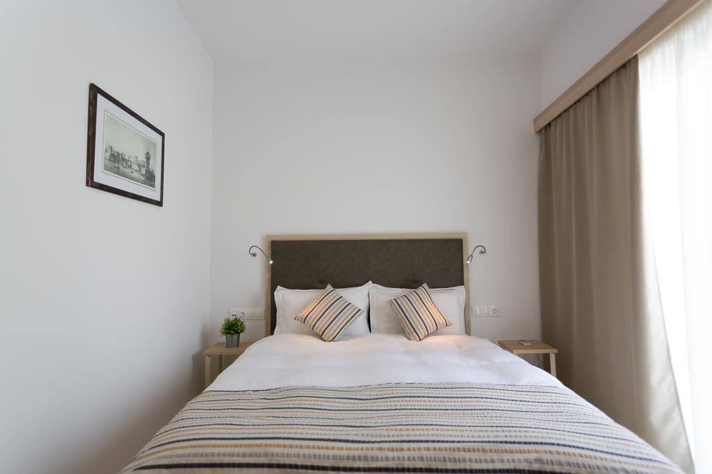 The Perfect Spot Luxury Apartments Rhodes City エクステリア 写真
